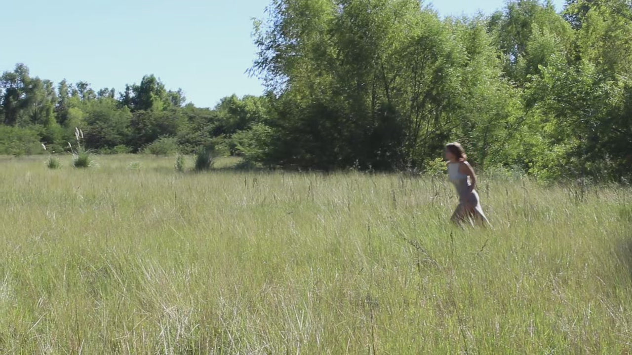 Carica il video: 